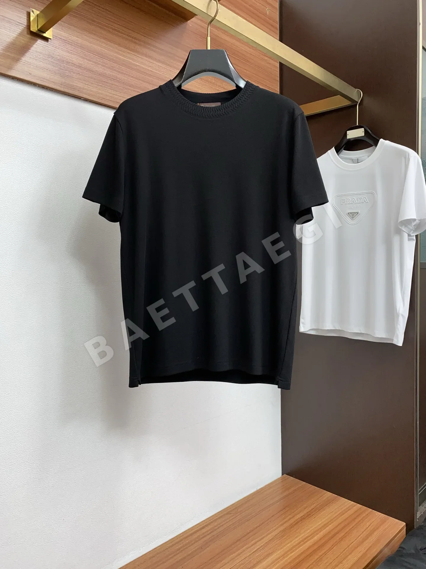 로로피아나 남성 린넨 라운드넥 반팔 티셔츠 148533