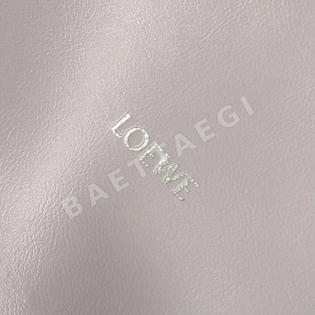로에베 플라멩코 램스킨 복조리백 상세 이미지 7