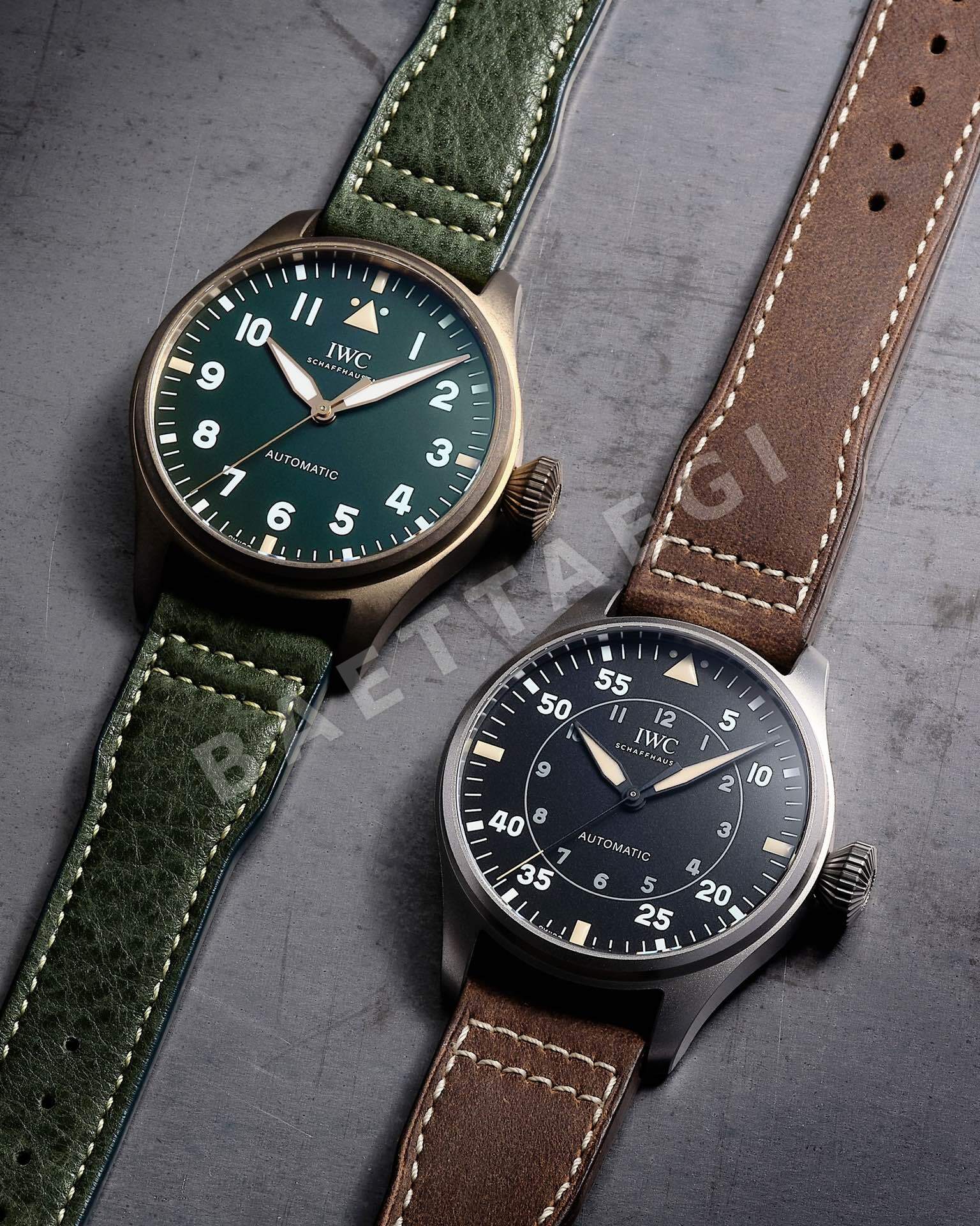 IWC 파일럿 시계 상세 이미지 9