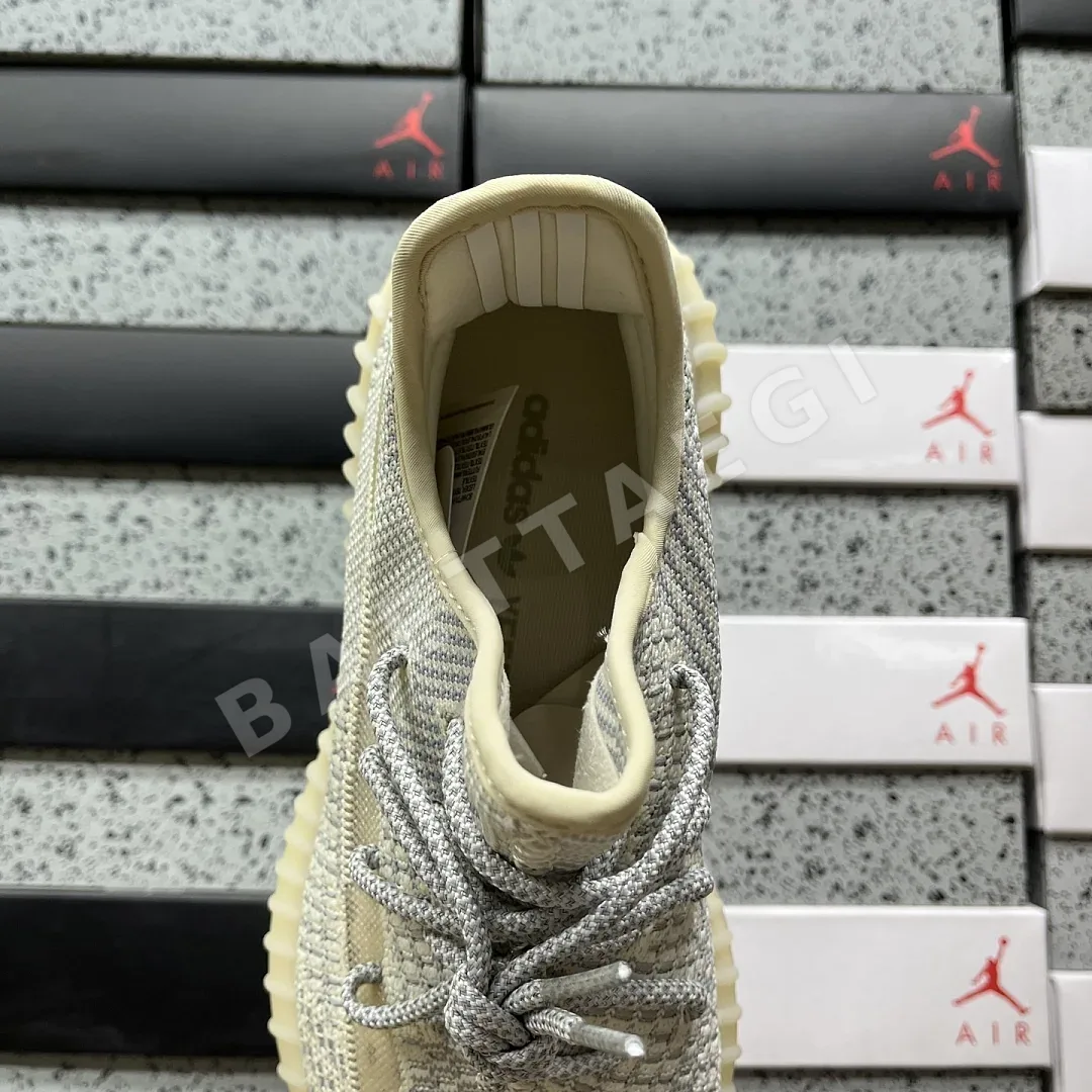 아디다스 [XQ] 이지 부스트 350 V2 FU9161 200785 Adidas Yeezy Boost 350 V2 Lundmark Non 상세 이미지 5