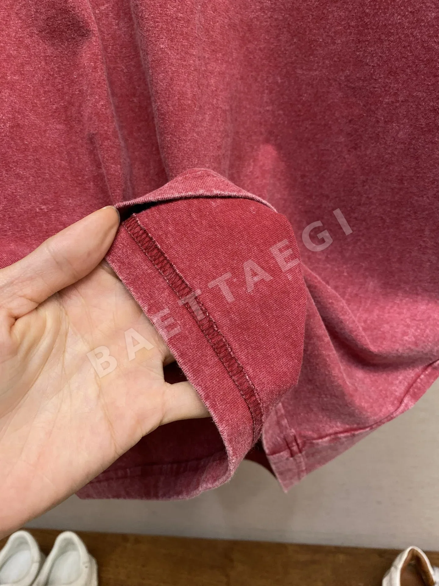 로에베 워시드 드레드 자수 남성 반팔 티셔츠 상세 이미지 6