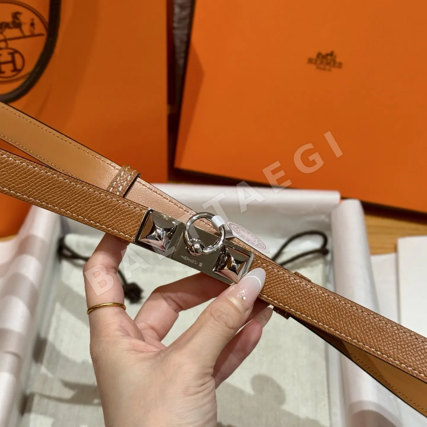 에르메스 앱송 카프스킨 금장 켈리 버클 벨트 상세 이미지 9