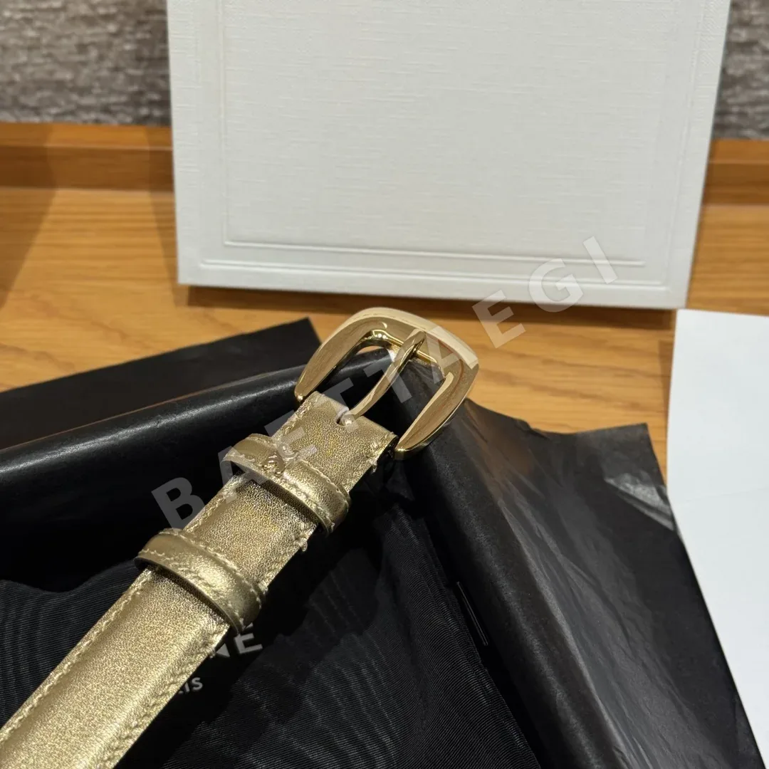 셀린느 골드 로고 소가죽 여성 벨트 상세 이미지 5