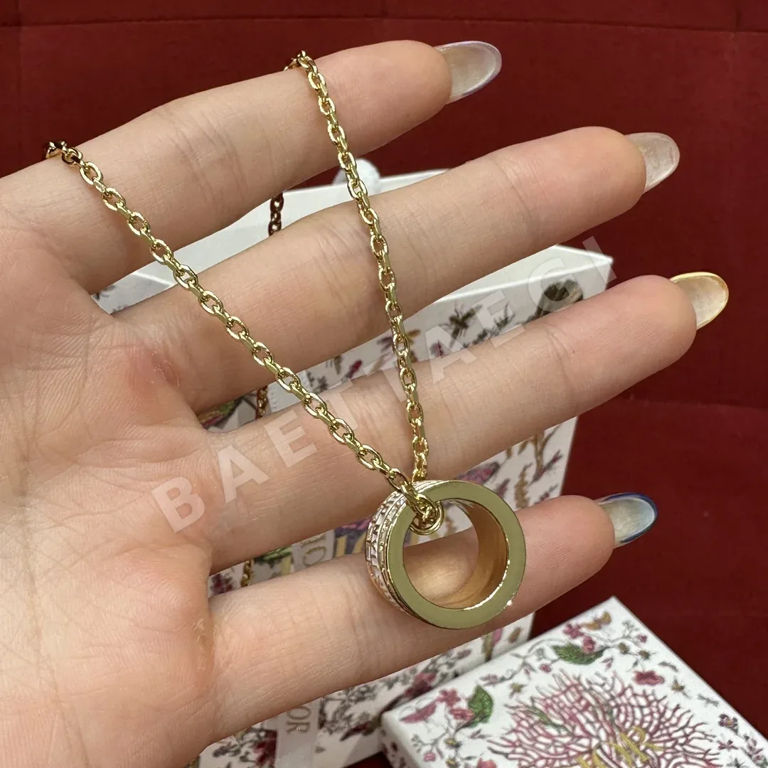 디올 에나멜 스퀘어 다이아몬드 목걸이 상세 이미지 2