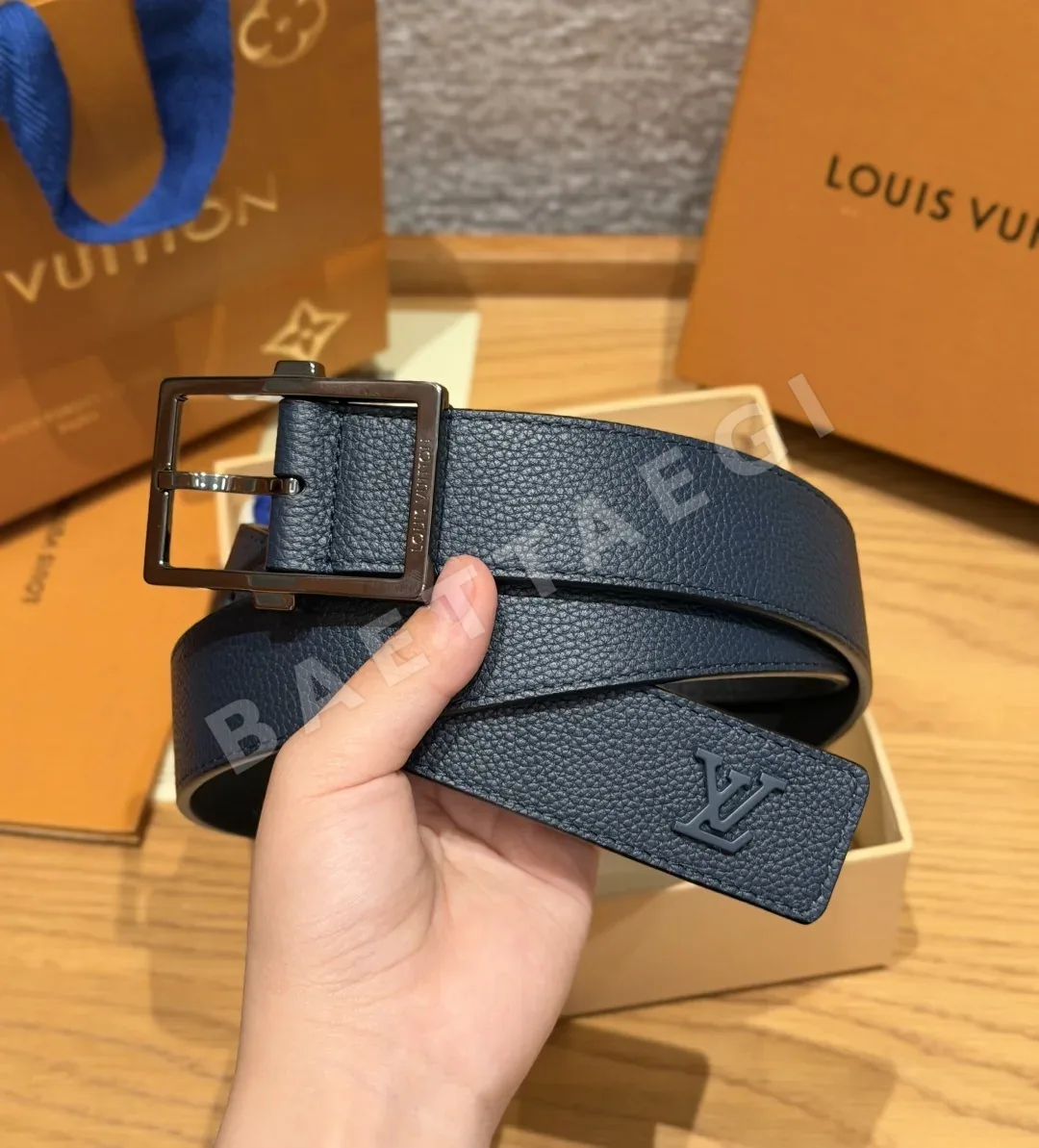 루이비통 LV 폰느프 양면 가죽 벨트 35mm 상세 이미지 2