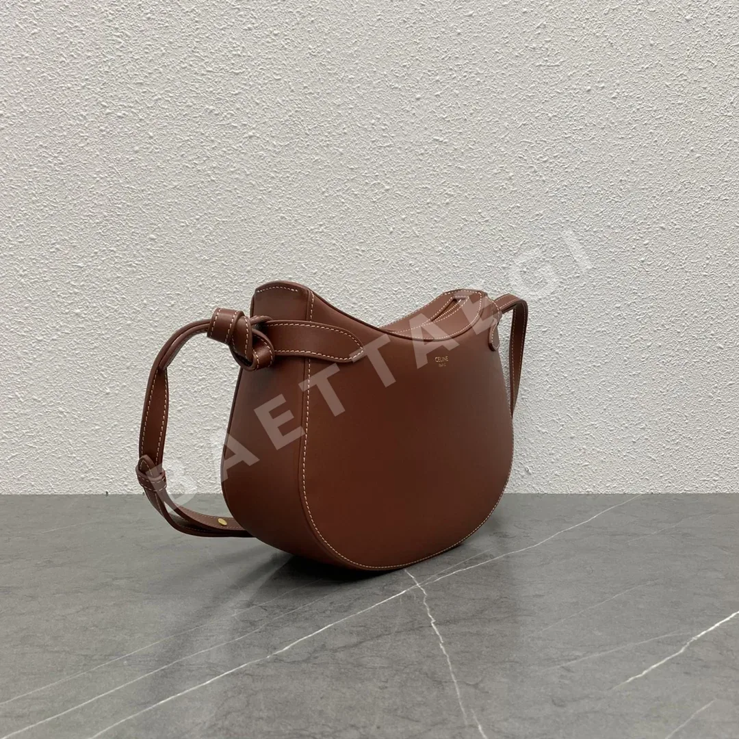 셀린느 레트로 새들 가방 상세 이미지 2