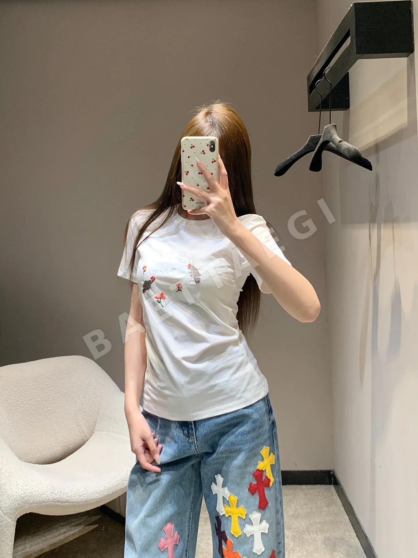 디올 자수 하트 크루넥 여성 반팔 티셔츠