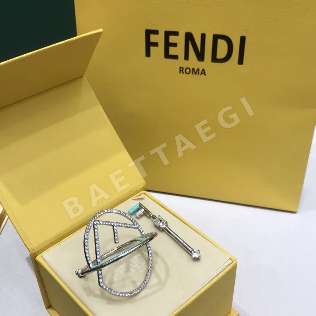 펜디 귀걸이 71429 Fendi Earrings 상세 이미지 8