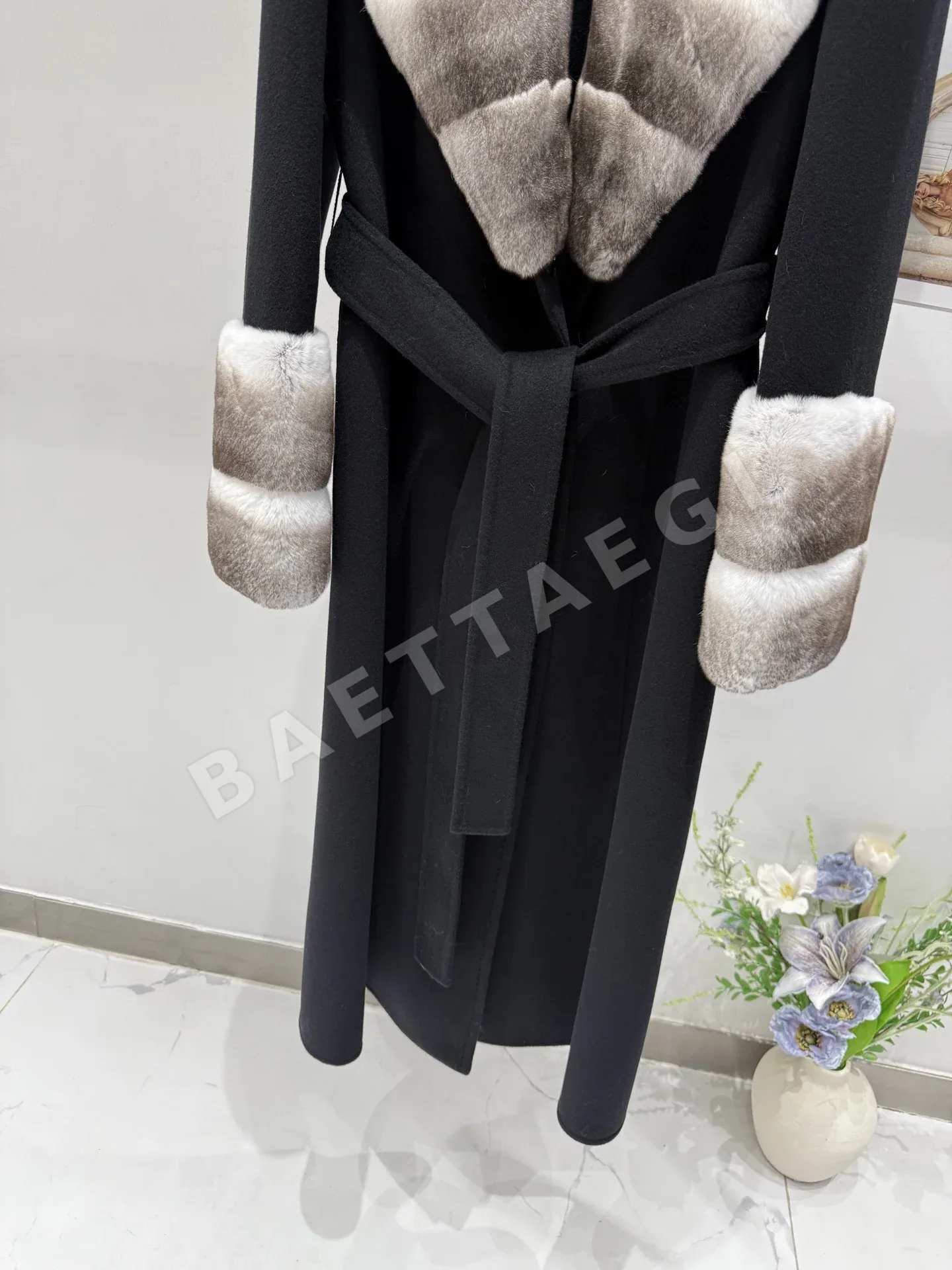 펜디 벨티드 카시미야 울 렉스래빗 롱 자켓 상세 이미지 4