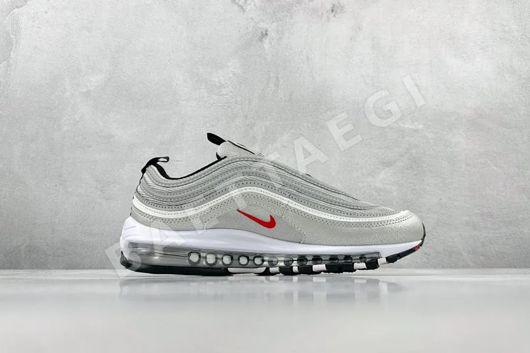 나이키 에어 맥스 97 884421-001 200941 Nike Air Max 97 Silver Bullet