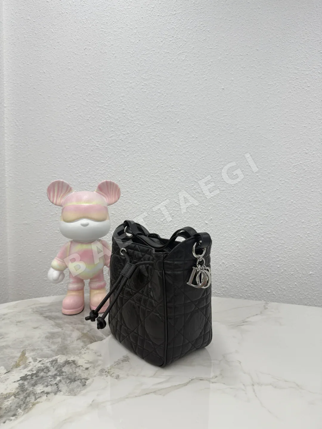 디올 D-모션 버켓 가방 상세 이미지 3