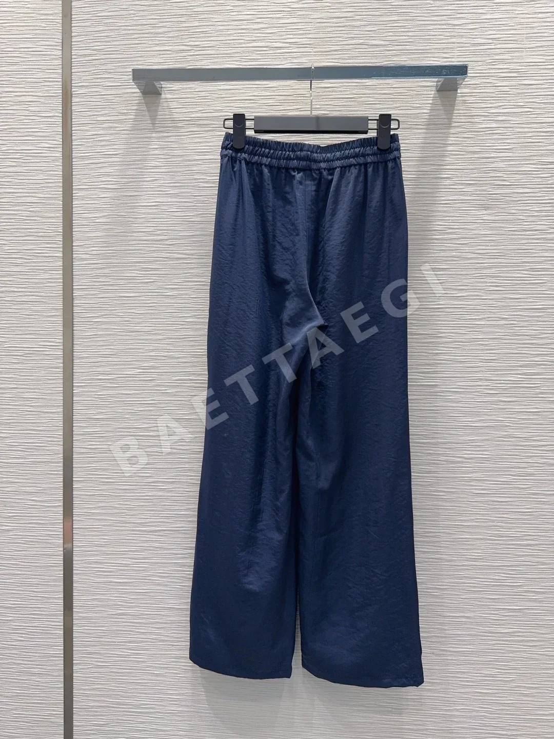 디올 실크 터치 여성 바지 상세 이미지 5