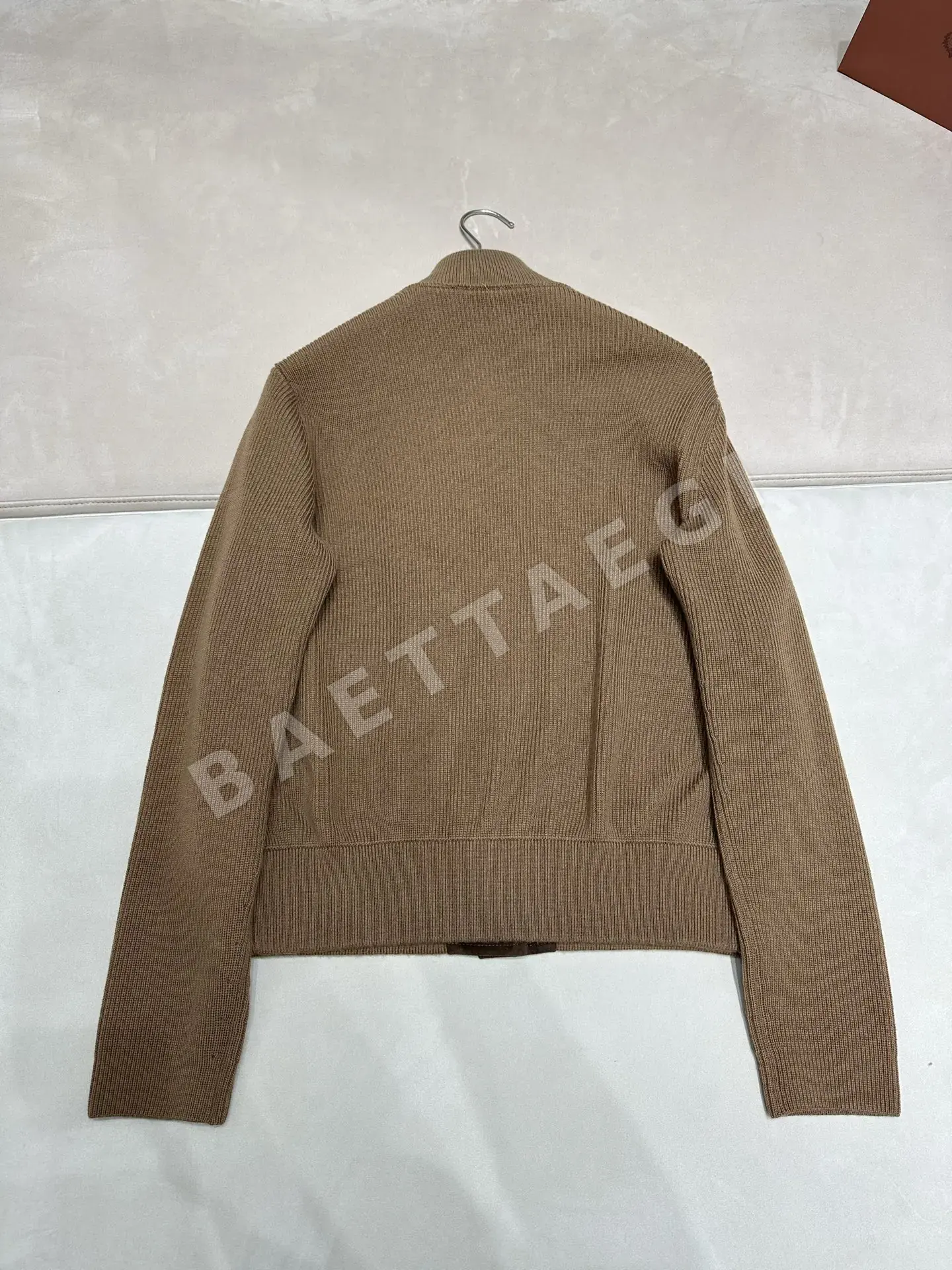 로로피아나 수입 스웨이드 램스킨 니트 자켓 상세 이미지 9