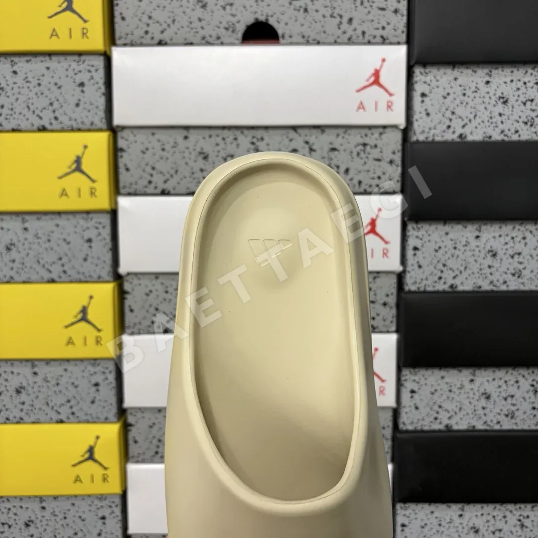 아디다스 [LW] 이지 슬라이드 FW6345 200619 Adidas Yeezy Slide Bone 상세 이미지 4