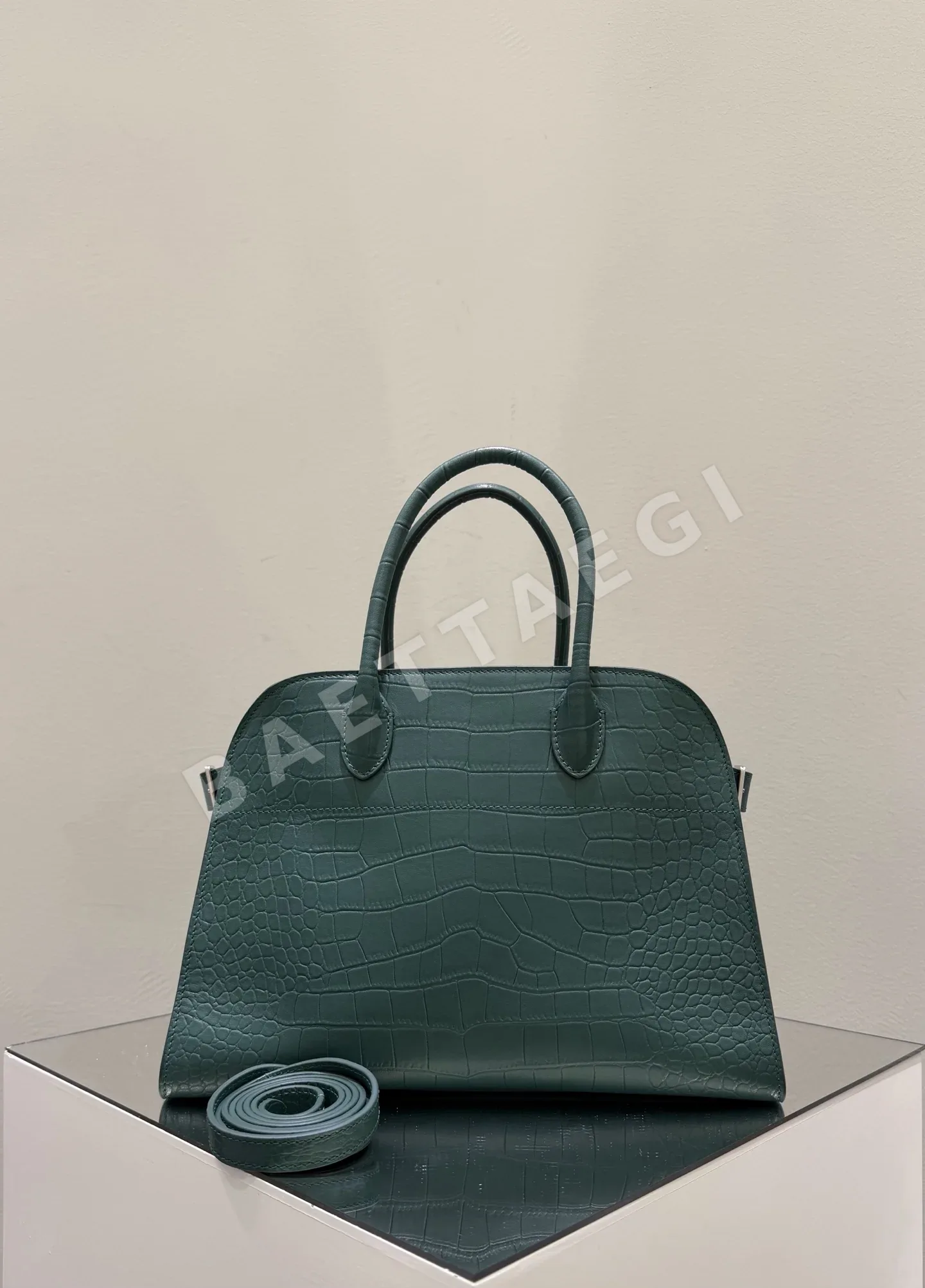 더로우 악어 무늬 가죽 가방 75293