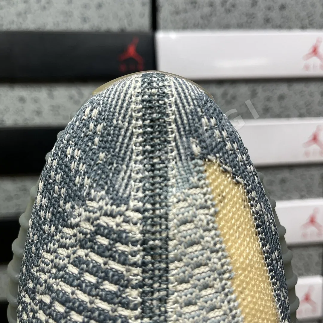 아디다스 [R] 이지 부스트 350 V2 FZ5421 200730 Adidas Yeezy Boost 350 V2 상세 이미지 3