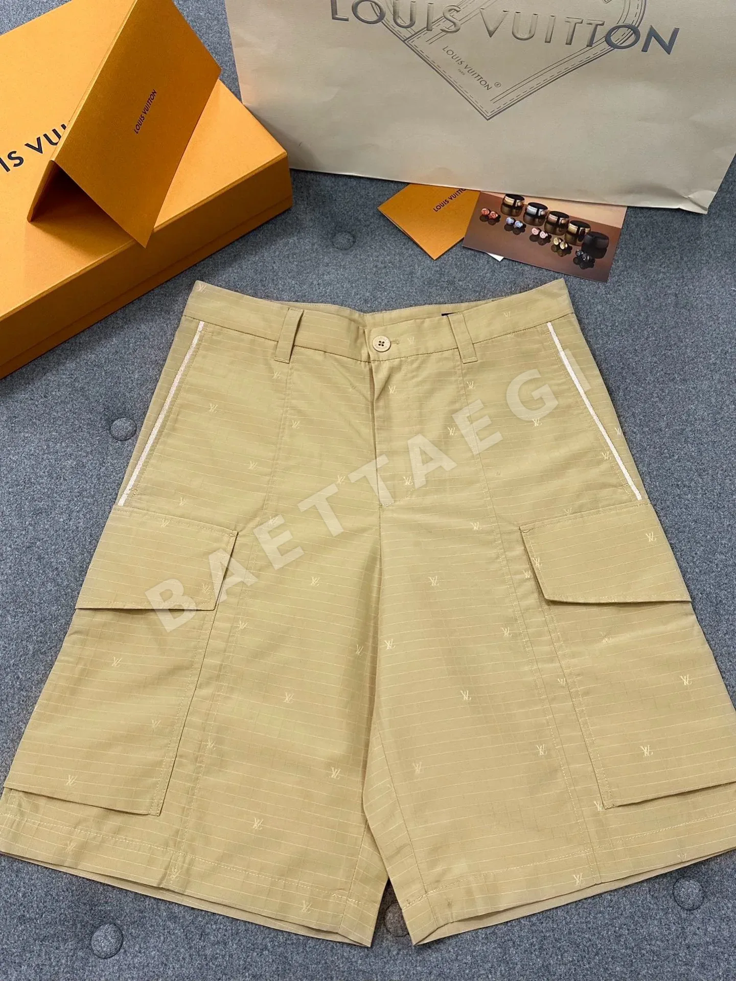 루이비통 리플스톱 카고 남성 반바지 129727