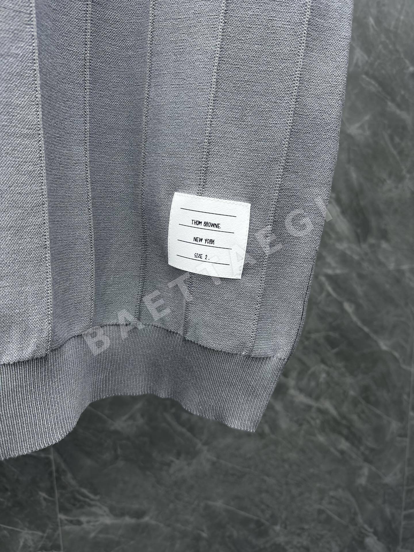 톰브라운 세로 스트라이프 니트 남성 반팔 티셔츠 상세 이미지 6