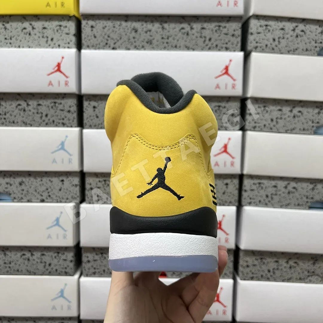 나이키 [GX] 조던 5 레트로 IO3372-700 201352 Nike Jordan 5 Retro Tokyo T23 상세 이미지 4