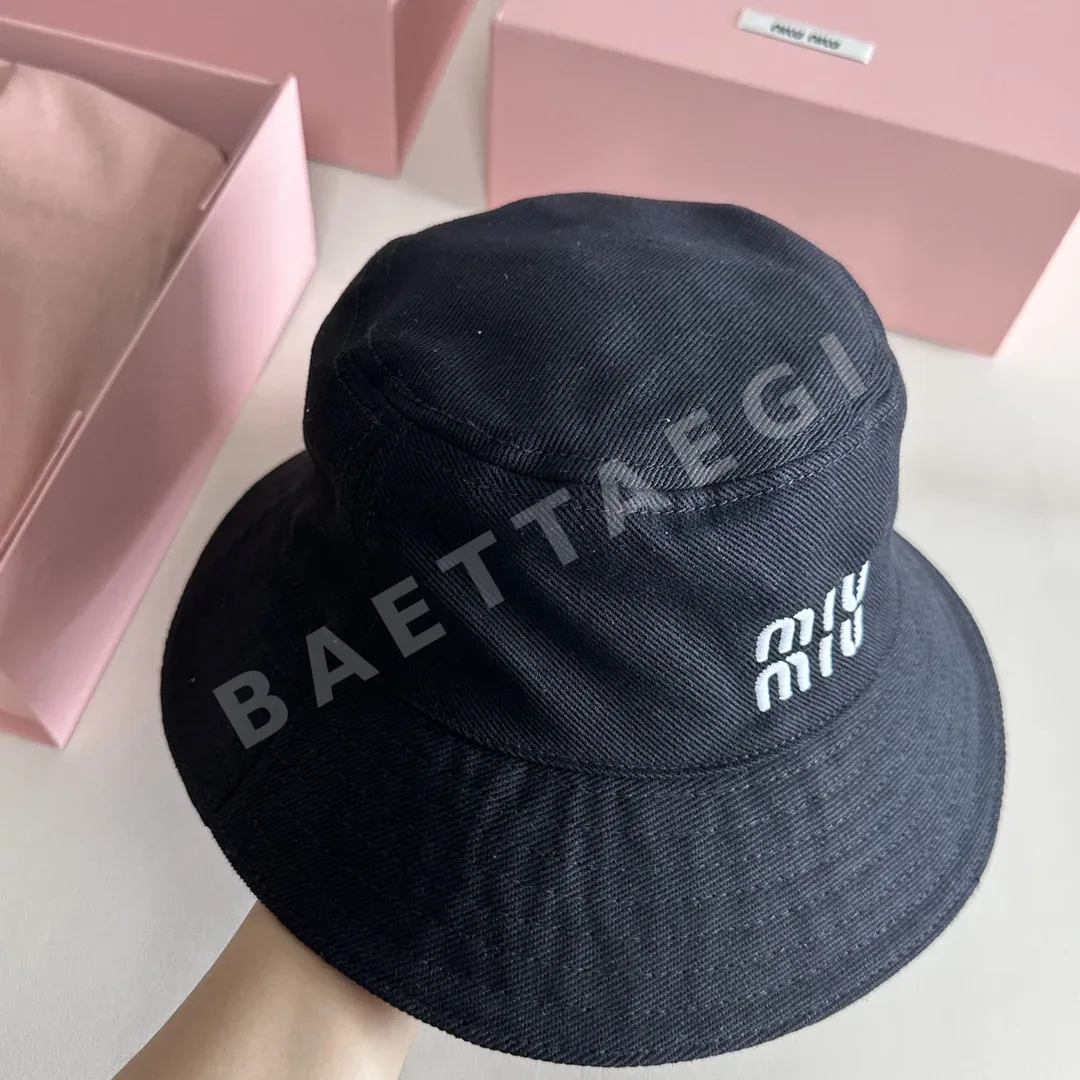 미우미우 모자 81214 Miu Miu Cap 상세 이미지 5