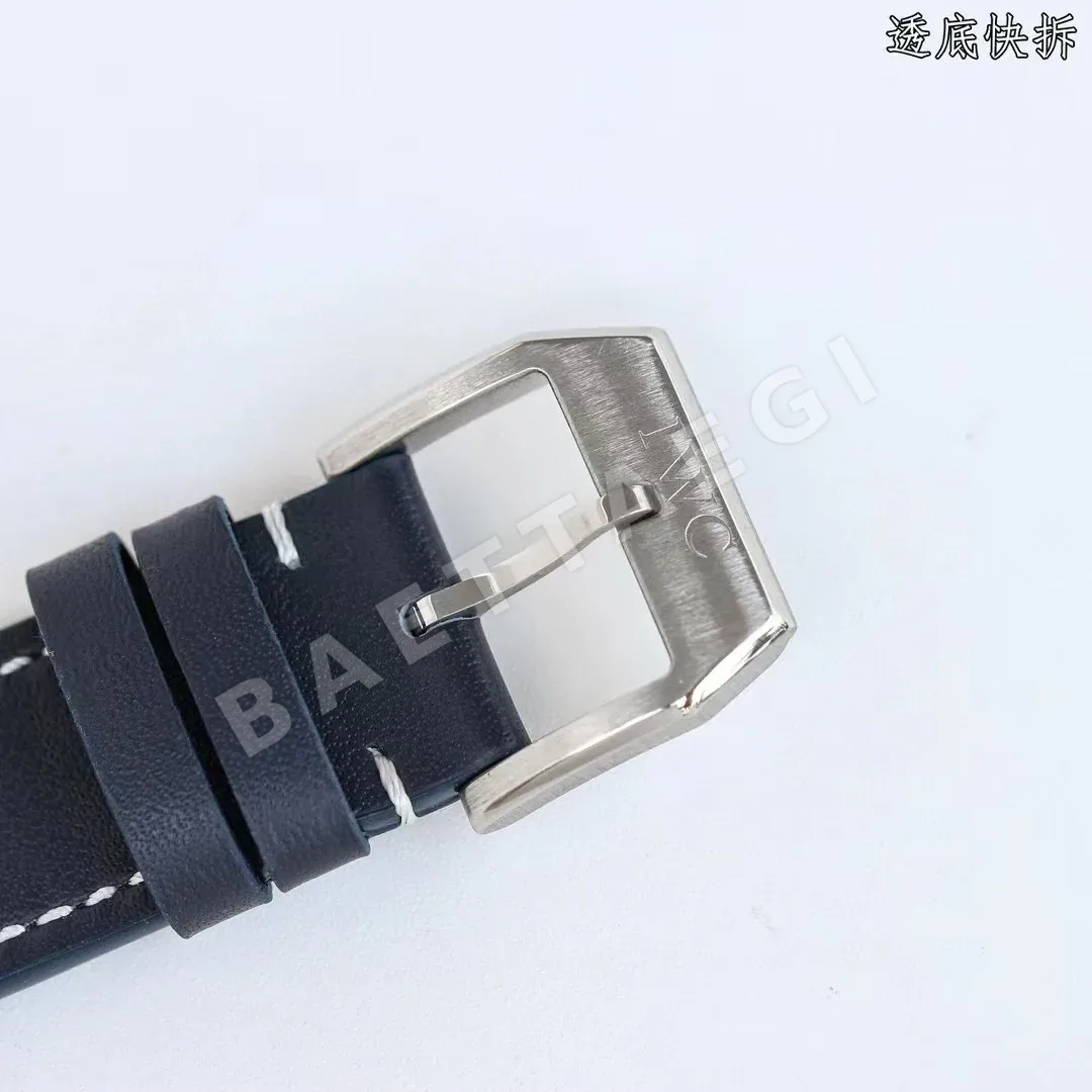 IWC 파일럿 페트로나스 그린 다이얼 시계 상세 이미지 9