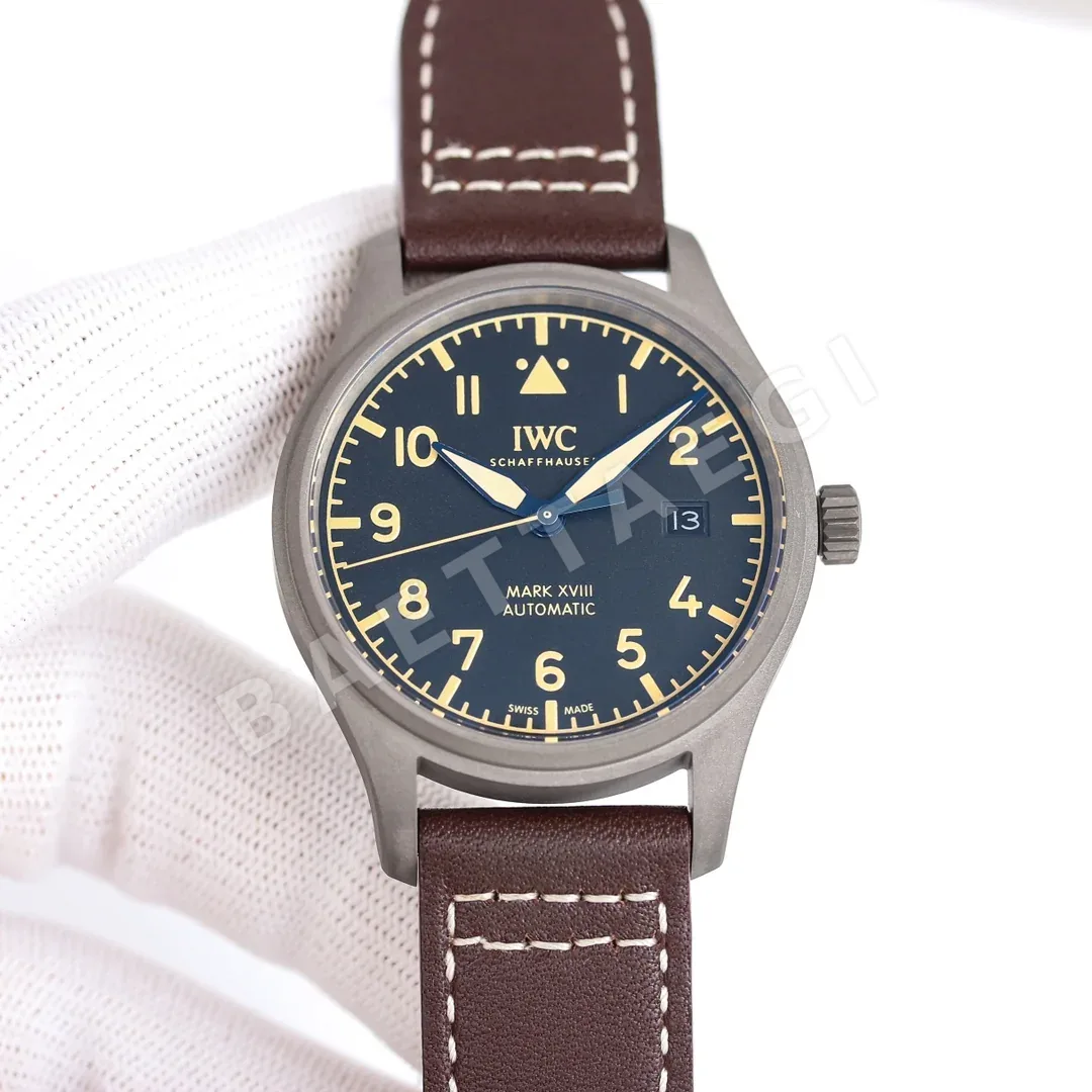 IWC 파일럿 마크 XVIII 티타늄 시계 IW327006 상세 이미지 2