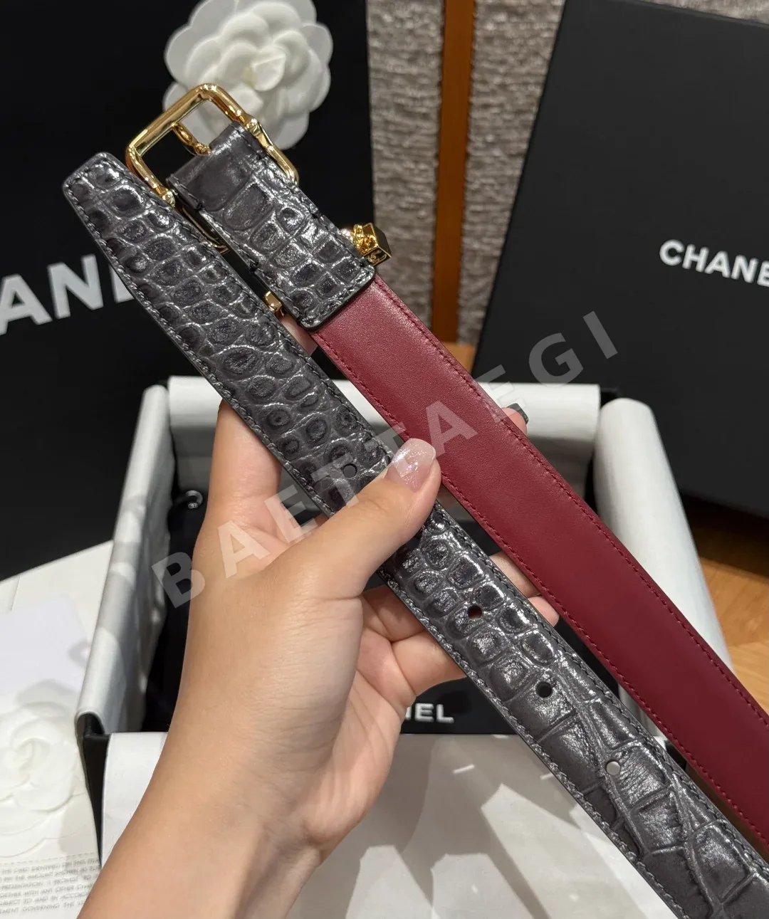 샤넬 더블 C 스퀘어 버클 악어가죽 엠보싱 벨트 상세 이미지 8