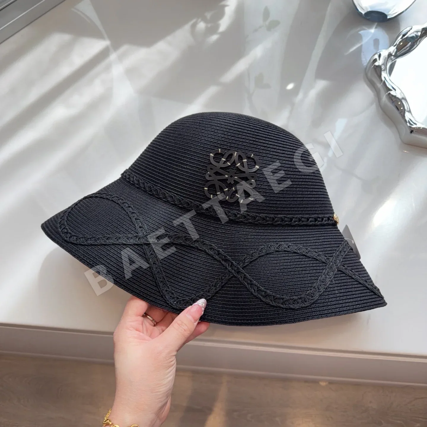 로에베 꼬임 밀짚 모자 상세 이미지 7