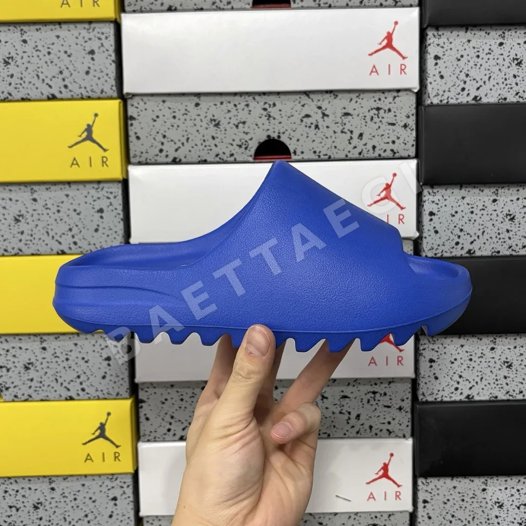 아디다스 [LW] 이지 슬라이드 ID4133 200621 Adidas Yeezy Slide Azure 상세 이미지 5