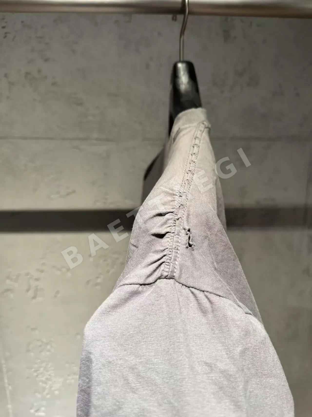 발렌시아가 여성 반팔 티셔츠 상세 이미지 9