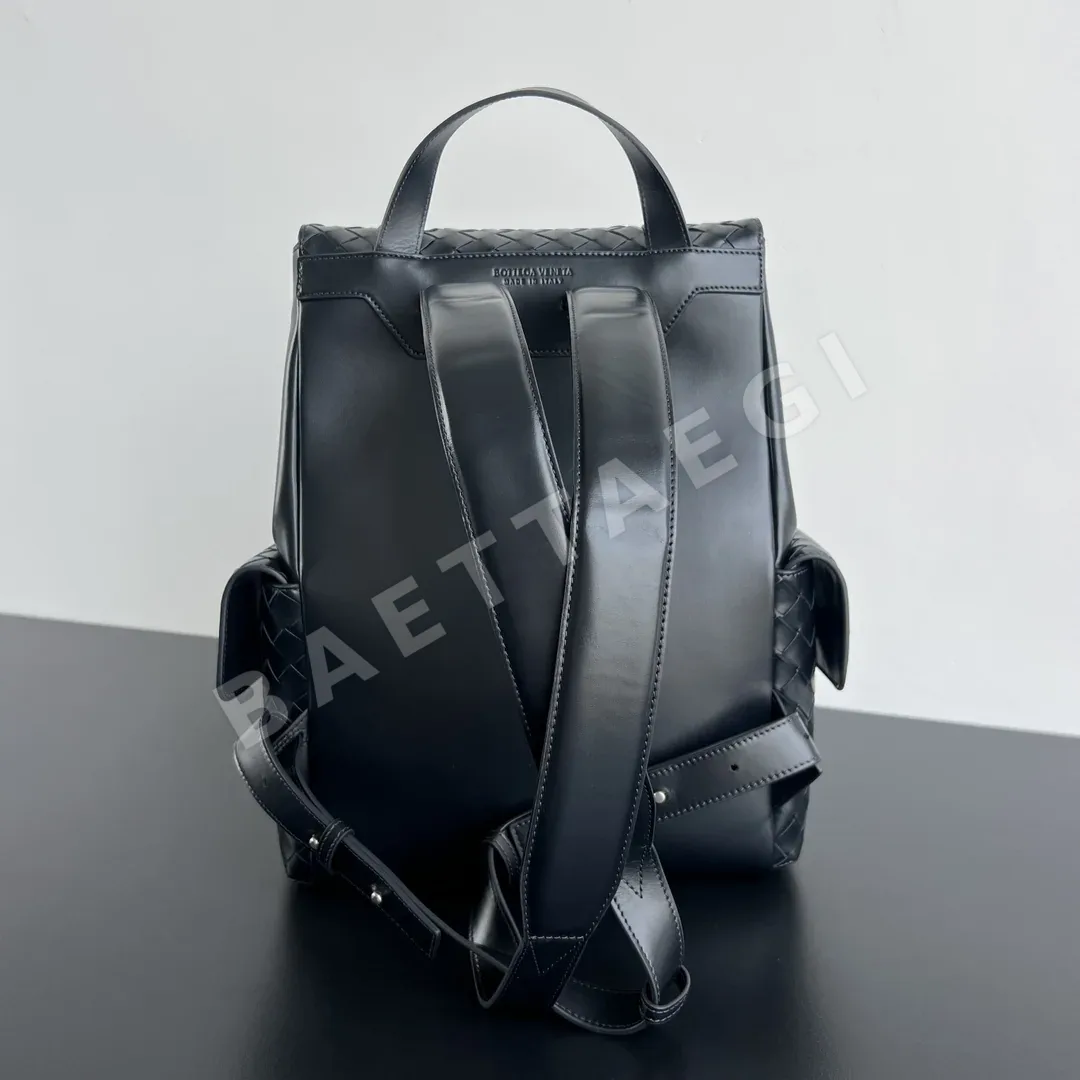 보테가베네타 송아지가죽 남성 백팩 805971 5735 상세 이미지 2