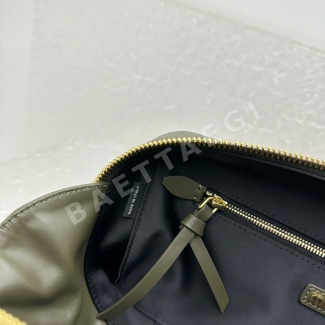 미우미우 올리브 그린 볼링백 상세 이미지 7