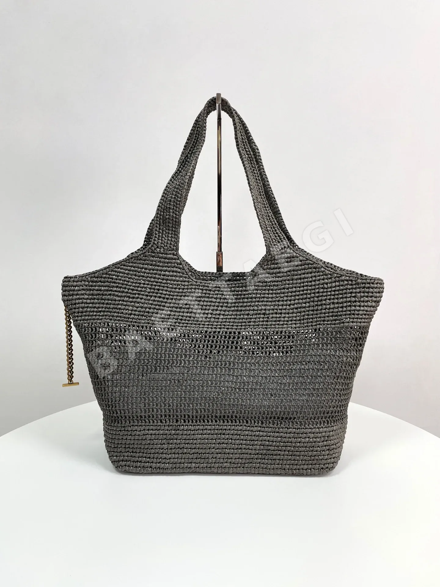 생로랑 ICARE 라피아 스트로우 가방 S사이즈 상세 이미지 4