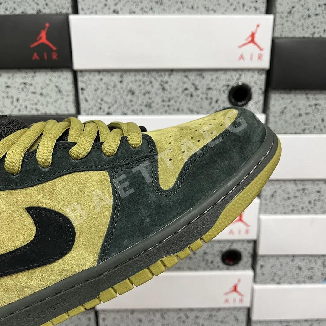 나이키 [M] SB 덩크 로우 HQ8487-300 201047 Nike SB Dunk Low Supreme 94 Camper Green 상세 이미지 8