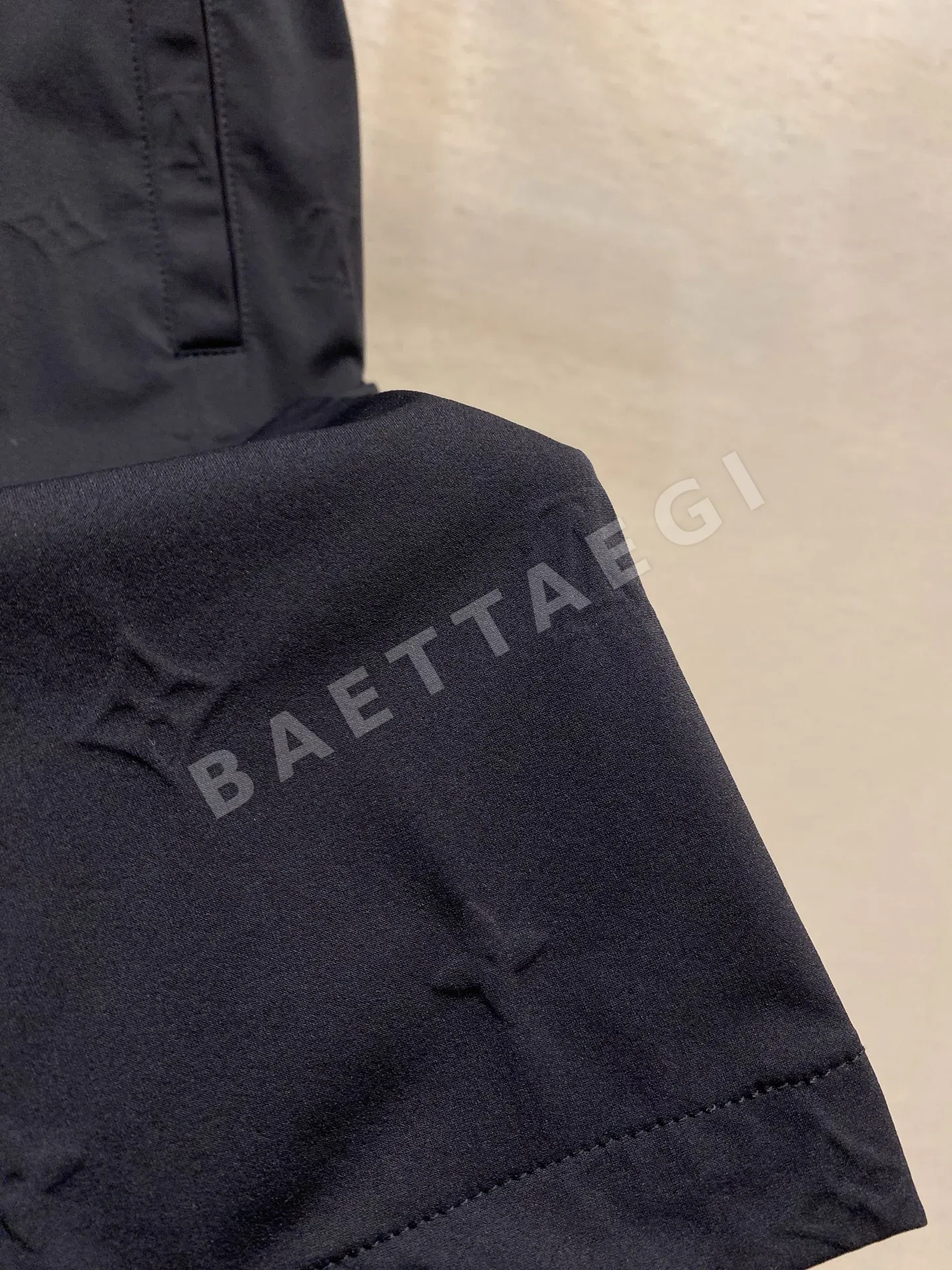 루이비통 남성 반바지 53069 Louis Vuitton Shorts 상세 이미지 5