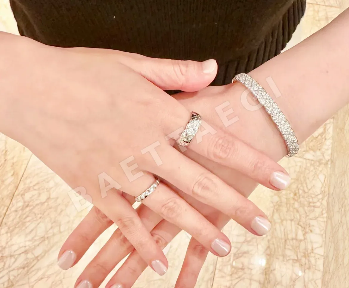 샤넬 퀼팅 골드 다이아몬드 팔찌 상세 이미지 2