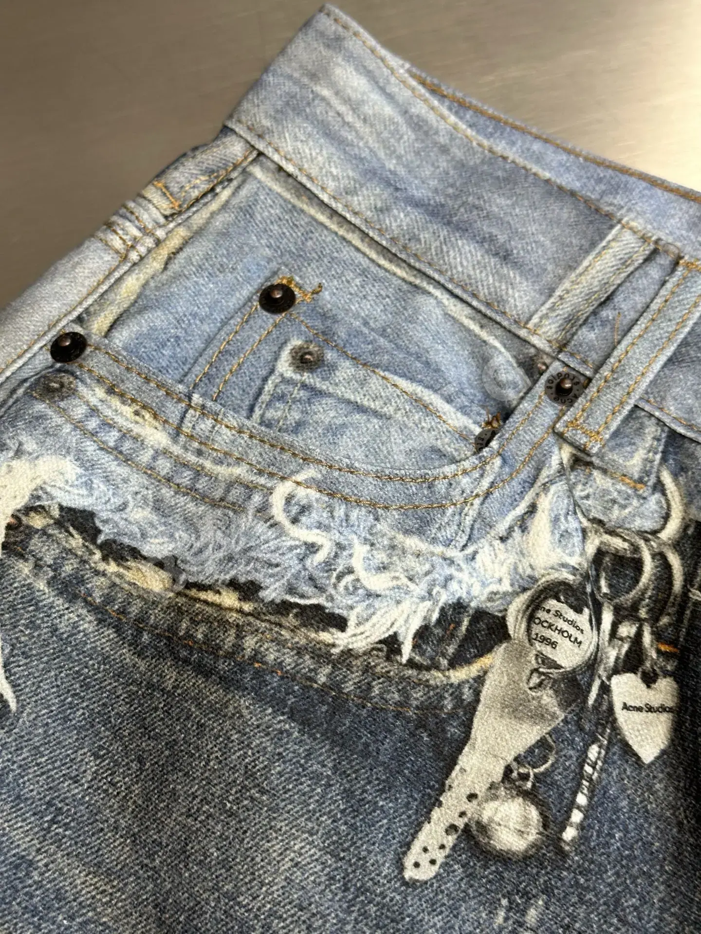 아크네스튜디오 남성 반바지 85856 Acne Studios Shorts 상세 이미지 7