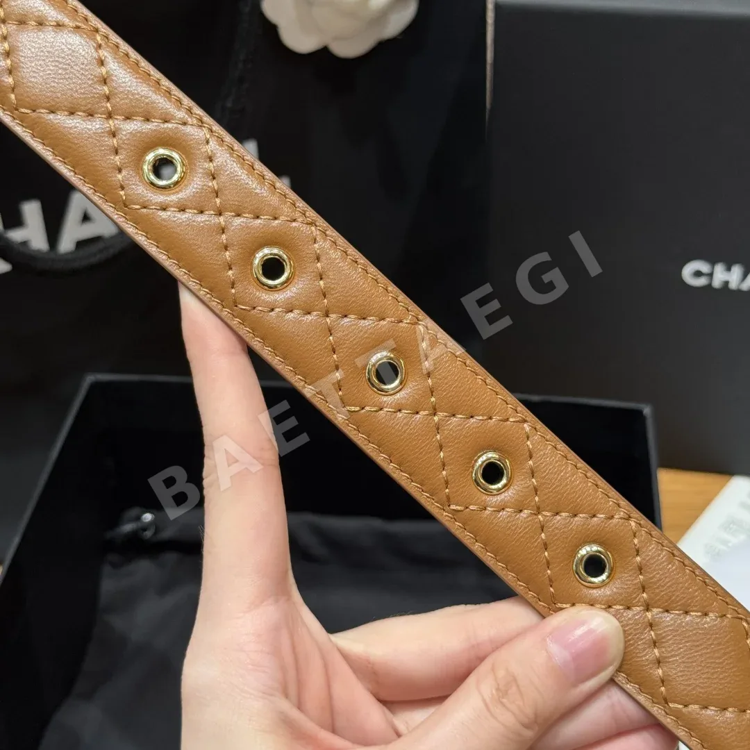 샤넬 더블 C 메탈 로고 램스킨 벨트 상세 이미지 6