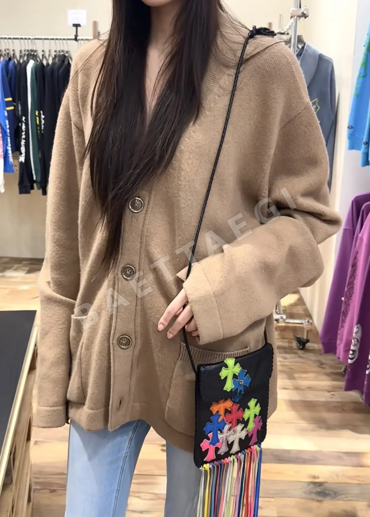 크롬하츠 멀티 컬러 크로스 패치 숄더백 상세 이미지 10