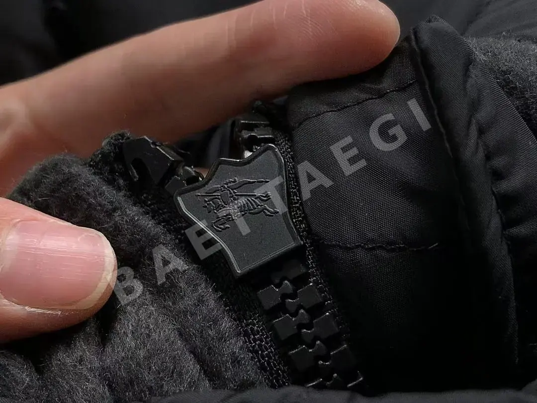버버리 패딩 자켓 203571 Burberry Down Jacket 상세 이미지 24