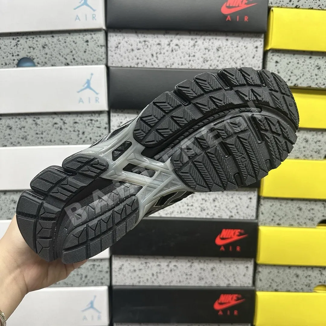 아식스 [KO] 젤 카야노 20 1203A388-003 200446 Asics Gel-Kayano 20 Black Clay Grey 상세 이미지 7