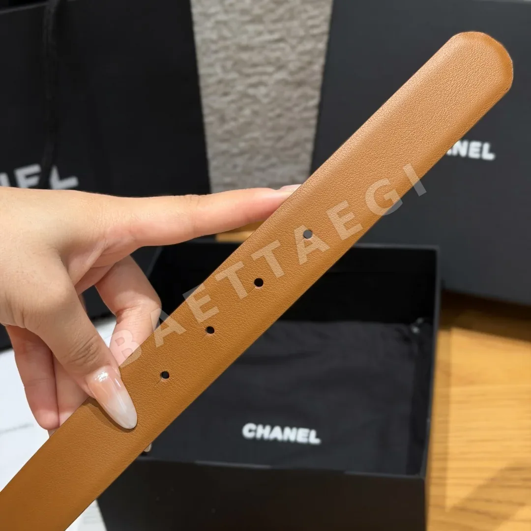 샤넬 리버시블 카프스킨 버클 벨트 상세 이미지 8
