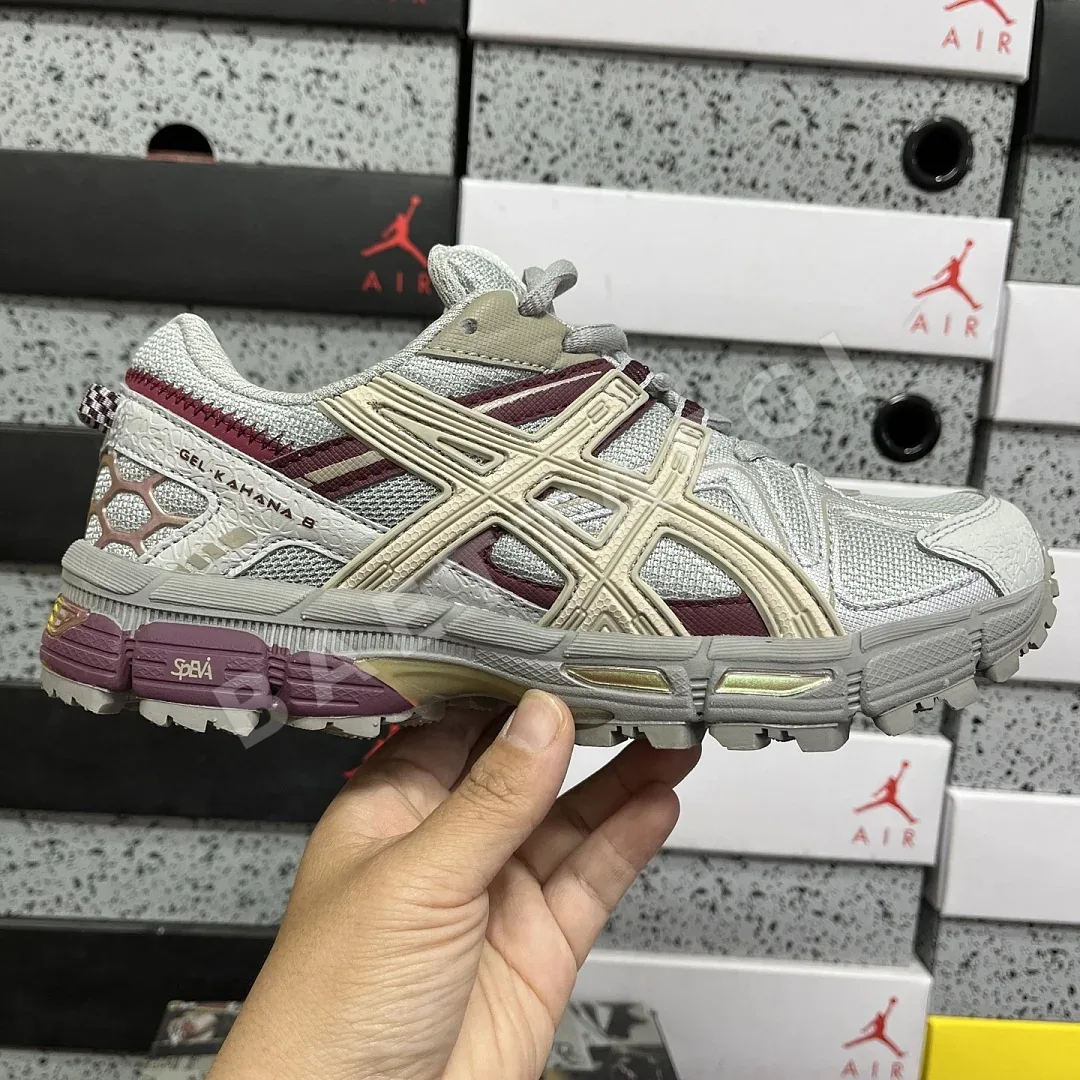 아식스 [XY] 젤 카하나 8 1012A978-023 200354 Asics Gel-Kahana 8 상세 이미지 3