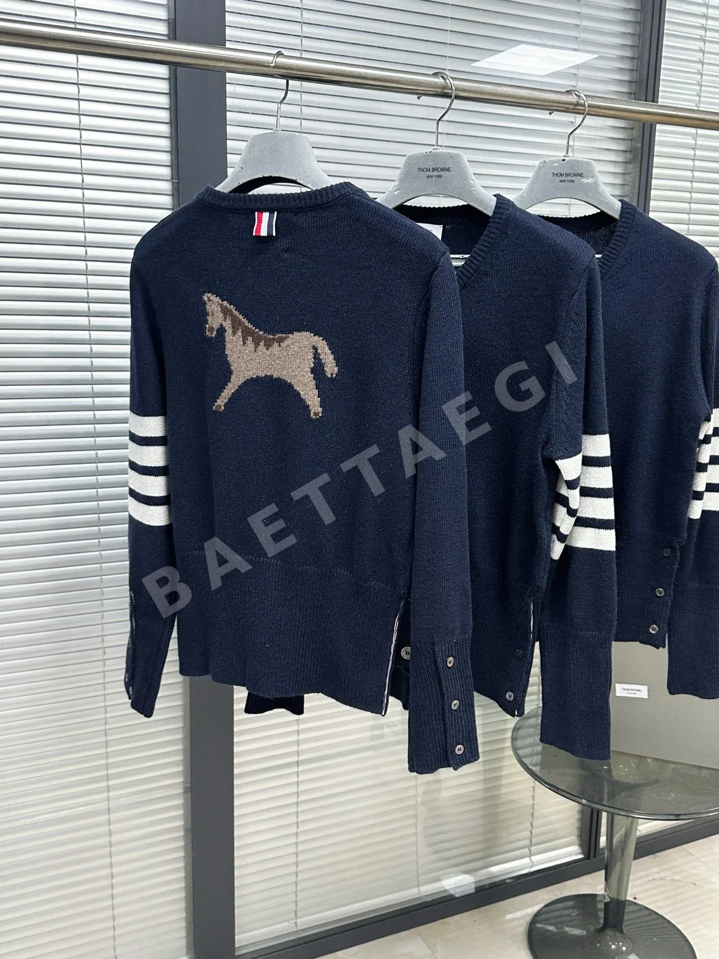 톰브라운 네이비 블루 남성 후드 레플리카 46568 Thom Browne 상세 이미지 4