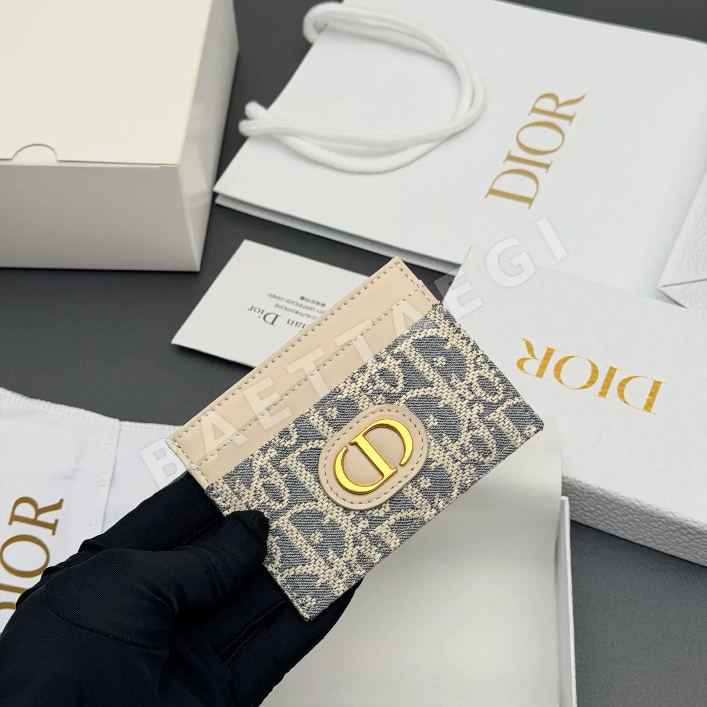 디올 몽테뉴 프리지아 데님 지갑 5칸 상세 이미지 6