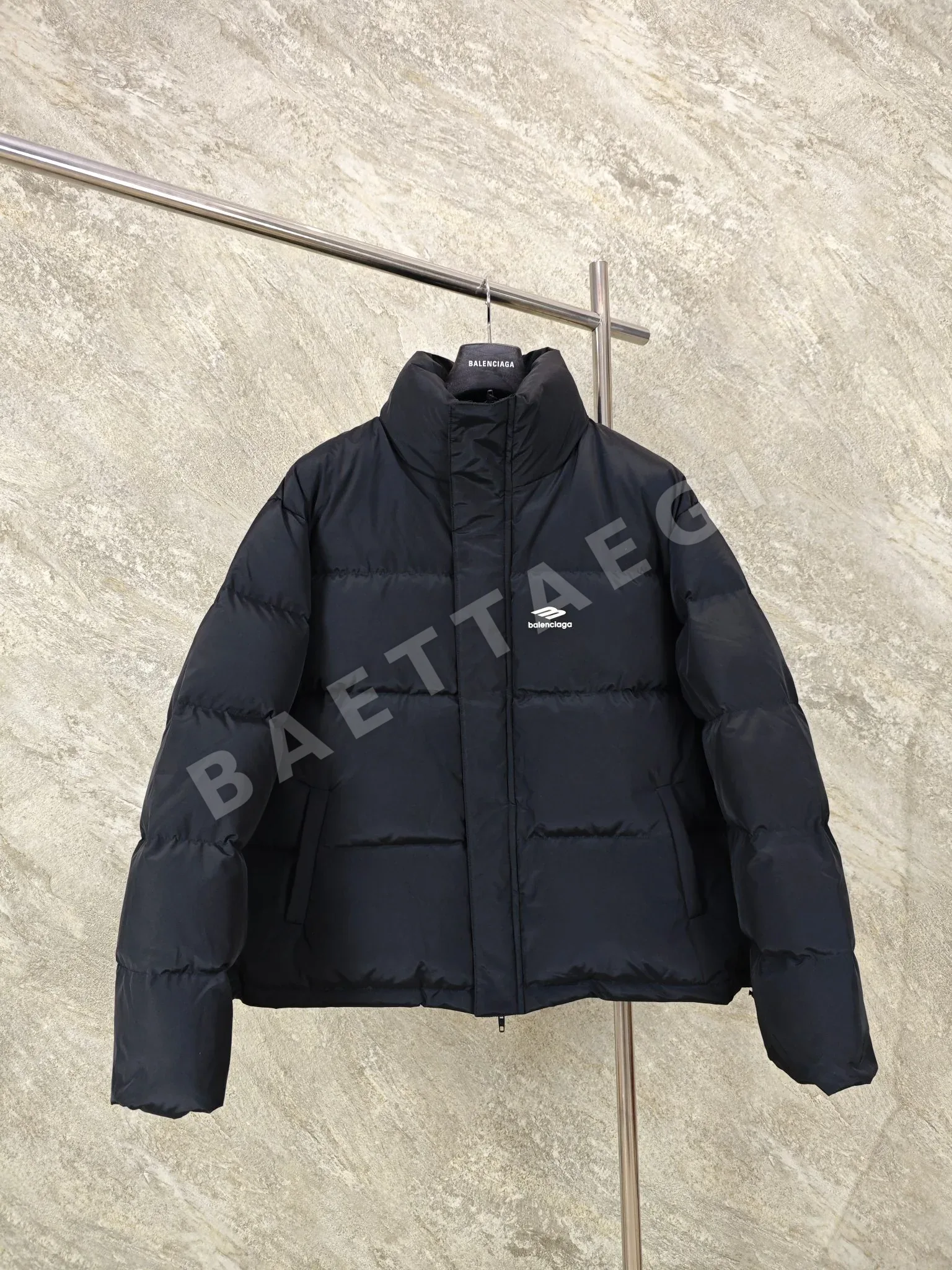 발렌시아가 스키웨어 3B 스포츠 아이콘 스키 퍼퍼 25FW