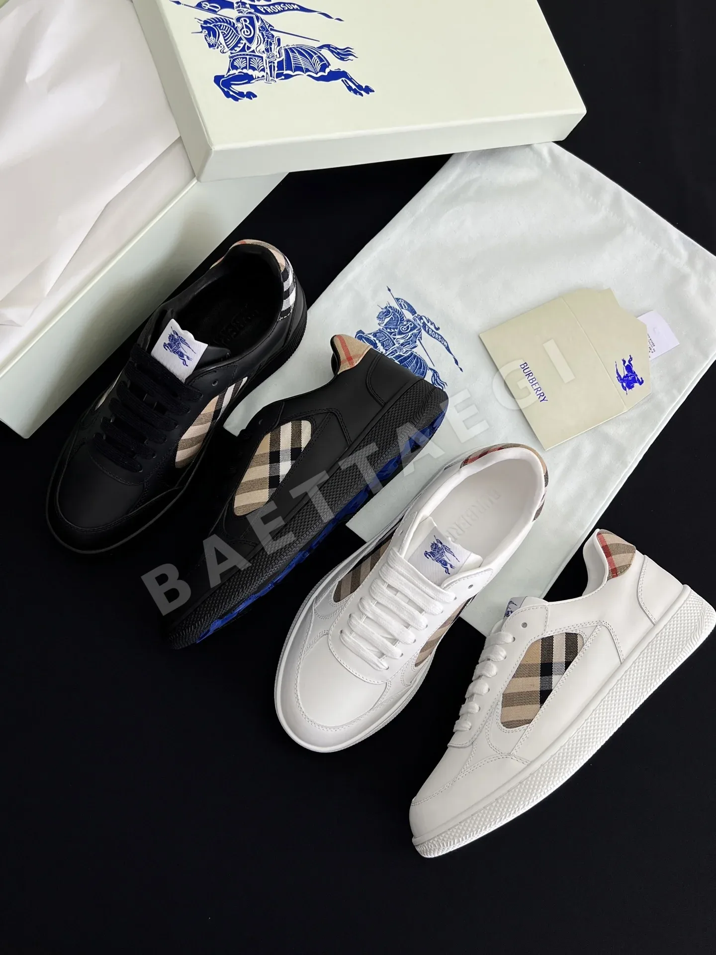 버버리 체크 패턴 송아지가죽 스니커즈 상세 이미지 4