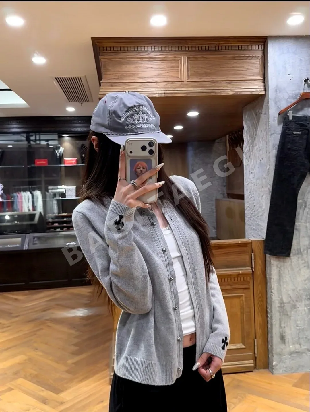 크롬하츠 가죽 십자가 장식 캐시미어 가디건 상세 이미지 12
