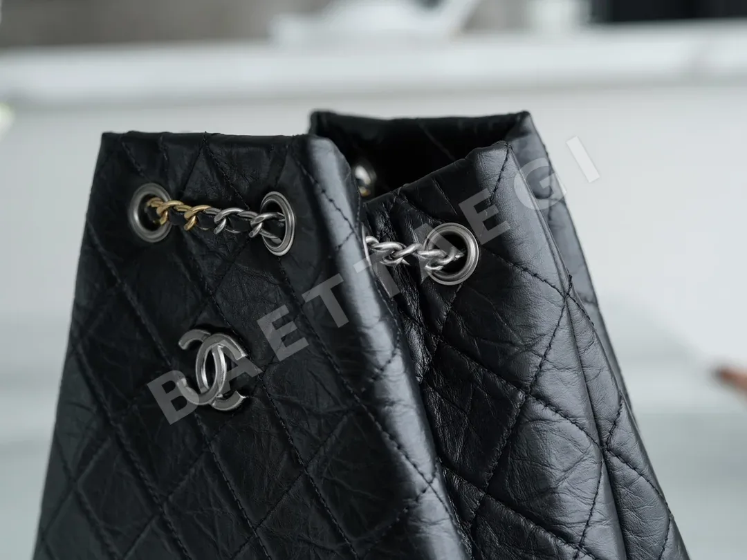 샤넬 가브리엘 호보백 라지 블랙 백팩 상세 이미지 9