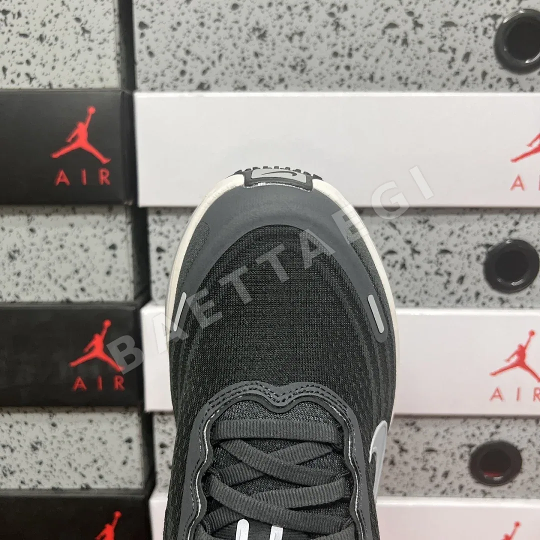 나이키 [XY] 보메로 플러스 HV8150-008 201267 Nike Vomero Plus Anthracite White Wolf Grey 상세 이미지 6